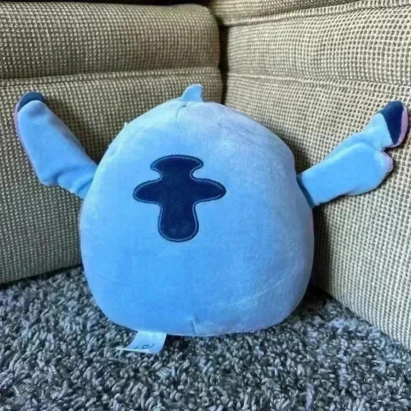 NWT Original Squishmallows 8" Disney Lilo & Stitch Valentines Day Stitch - Picture 2 of 3